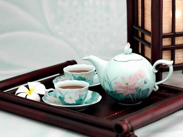 Bộ trà ấm Minh Long, Bộ trà ấm Minh Long Sen Màu