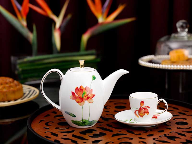 Bộ trà Minh Long Anna Hương Sen Dáng Cao 0.47l