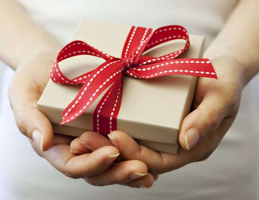 Mừng tân gia nên mua quà gì ý nghĩa và mang nhiều tài lộc nhất?
